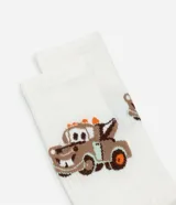 Medias de caña alta color blanco con estampado del personaje Tow Mater de la película Cars.