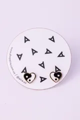 Aros de acero quirúrgico hipoalergénico con diseño de Yin Yang.