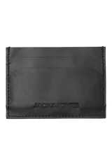 Tarjetero negro de cuero con tres ranuras para tarjetas y logo de la marca grabado en el frente.