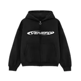 Canguro negro con cierre frontal y capucha, con el logo de la marca Venefo estampado en blanco en el pecho.