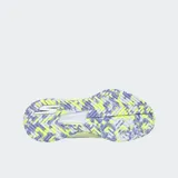 Championes deportivos Skechers Viper Pro 2.0, color amarillo con detalles en lila y suela multicolor.