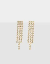 Aros largos dorados con tiras de strass colgantes.