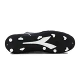 Championes de fútbol Diadora MD Force Pro, color negro con detalles en blanco.