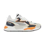 Championes Puma RS-Z Outline, color blanco con detalles en azul marino y naranja.