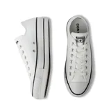 Zapatillas Converse de mujer, diseño clásico tipo oxford elevadas, color blanco.