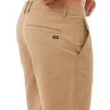 Bermuda color beige, marca Rip Curl, modelo Classic Surf Chino Walkshort.