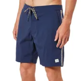 Short de baño azul con cordón ajustable en la cintura y logo de la marca en la pierna derecha.