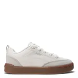 Championes urbanos Puma Park Lifestyle OG, color blanco hueso con detalles en gris y suela marrón.