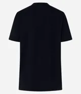 Remera negra de algodón con cuello redondo y manga corta. Presenta un estampado gráfico de la saga 'Twilight' con varios personajes y el texto 'I dream about being with you forever'.