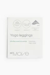 Calza de yoga color marrón oscuro, confeccionada en tejido funcional SoftMove™ con tecnología Lycra® Sport y DryMove™. Tiene cintura ancha con panel plegable y bolsillo lateral.