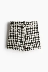 Short de tiro alto en tejido jacquard blanco y negro con diseño pata de gallo.