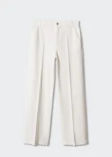 Pantalón de jean blanco de corte recto, tiro medio y largo hasta el tobillo.