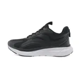 Zapatillas deportivas acordonadas color negro, con recortes en diferentes texturas y suela blanca.
