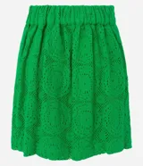 Minifalda verde de encaje con diseño de círculos, forro interior y cintura elástica.