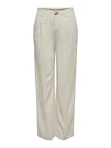 Pantalón de vestir color beige, de tiro medio y corte recto. Confeccionado en mezcla de lino y viscosa, con cierre de botón y cremallera, trabillas para cinturón y detalle de pinzas.