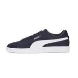 Championes Puma Smash 3.0 Buck de cuero sintético negro con detalles en blanco.