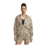 Buzo negro con capucha y cierre completo, de la línea Project Rock de Under Armour. Tiene estampado camuflado en tonos grises y logo de la marca en el pecho.