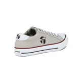 Championes Topper Wagon color beige con detalles en blanco y negro.