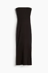 Vestido midi de punto acanalado grueso, corte ajustado y diseño sin mangas.