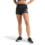 Short deportivo Adidas Own The Run para mujer, color negro con logo blanco.