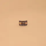 Anillo ancho de plata 925 con detalles en oro.