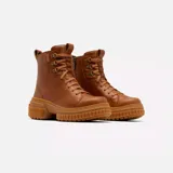 Botas de cuero negro con cordones, cremallera lateral y suela de goma con plataforma.