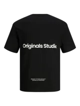 Camiseta negra de manga corta con cuello redondo y estampado en la espalda con la frase "Originals Studio" en letras blancas.
