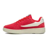 Championes Fila Acd Classic de gamuza color rojo con detalles en blanco.