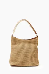 Bolso tipo shopper de rafia color beige con asas de eco cuero marrón.