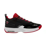 Zapatillas de deporte negras con detalles en rojo y diseño moderno, ideales para uso diario.