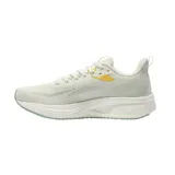 Championes para running 361 Protective Running, color blanco con detalles en amarillo y verde agua. Entresuela de espuma QU!KFOAM LITE y tecnología RAIN BLOCK para proteger de la humedad.