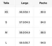 Blusa lencera negra con breteles finos, escote en V con encaje y detalle de moño.