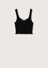 Top color salmón de tejido de punto fino con diseño entallado y crop. Tiene cuello escotado, tirantes anchos y terminaciones festoneadas.