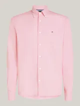 Camisa Tommy Hilfiger de algodón Oxford color rosa, de corte regular, con cuello abotonado, mangas largas con puños abotonados y logo bordado en el pecho.