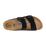 Sandalias negras con doble correa ajustable y plantilla confortable.
