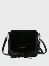 Cartera bandolera Hush Puppies de cuero sintético negro con detalles en gamuza. Tiene correa ajustable y cierre con solapa y cremallera.