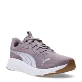 Championes Puma Flex Focus Lite Modern color lila, con detalles en blanco y suela marrón.