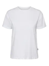 Remera blanca de manga corta con cuello redondo.