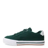 Championes Puma Court Classic Vulc de lona color verde oscuro con detalles en blanco y suela de goma blanca con línea marrón.