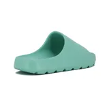 Chancletas Diadora Bali color aguamarina con logo de la marca en la tira superior.