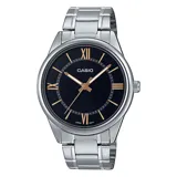 Reloj Casio con caja y pulsera de acero plateado, esfera negra con números romanos y agujas doradas.