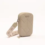 Porta celular color verde con diseño acolchado en forma de rombos y correa de tela con diseño geométrico.