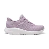 Zapatillas deportivas de Skechers con parte superior de malla técnica, ajuste cómodo y plantilla con amortiguación de Memory Foam.