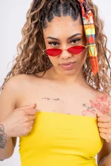 Top strapless de algodón con lycra, color rosa.