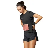 Camiseta deportiva negra de mujer, marca Adidas, modelo Adizero.
