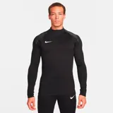 Camiseta de entrenamiento Nike Dri-Fit Strike Dril Top negra de manga larga con cuello alto con cremallera corta y logo de la marca en el pecho.