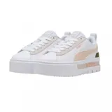 Championes urbanos Puma Mayze Mix, color blanco con detalles en beige, verde oliva y rosa.