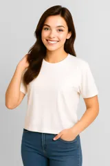 Remera azul de manga corta, corte holgado y cuello redondo.
