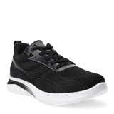 Championes negros de tela con suela blanca y cordones negros.