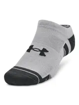Pack de tres pares de medias deportivas Under Armour, unisex, de corte invisible, color negro con logo en gris.